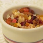 סהרוני רחת לוקום עם פיסטוקים ופירות יבשים 3